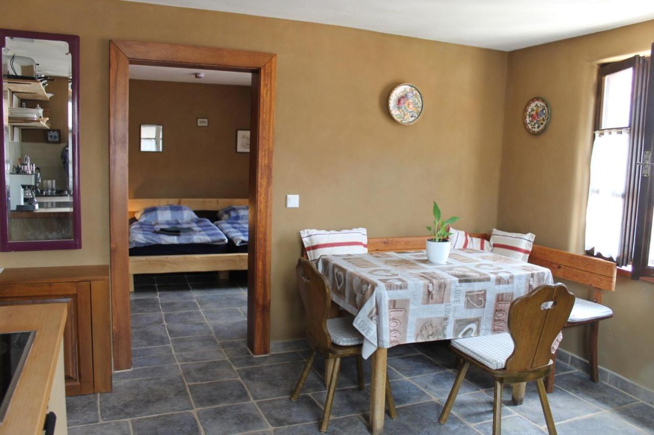 Feriengut Zum Trinkstorch Appartement Leinsweiler Buitenkant foto